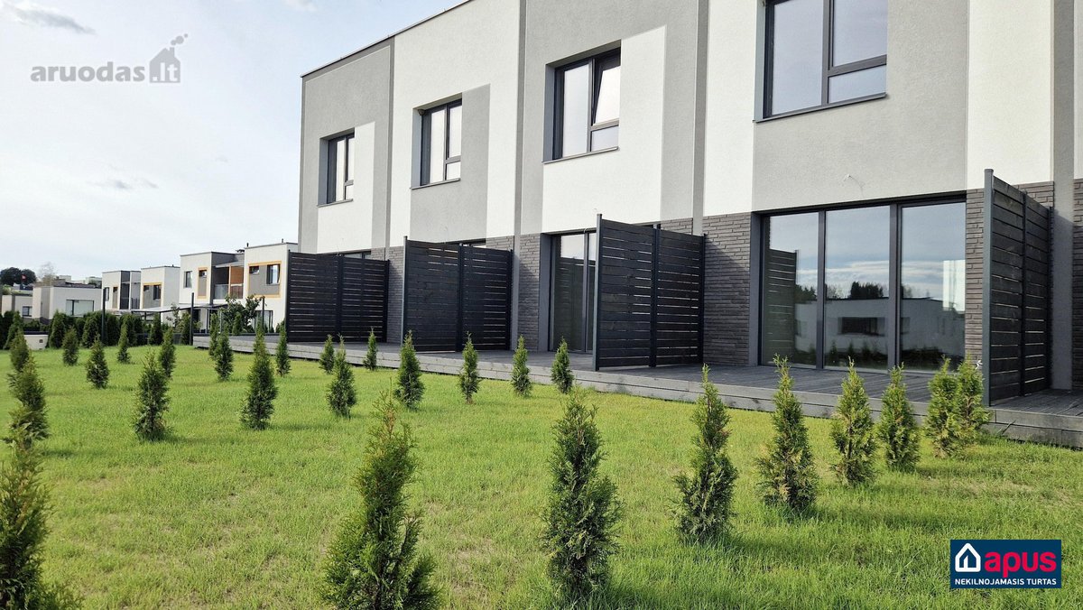Nauji Kotedžai Itin Populiarioje Kalnėnų