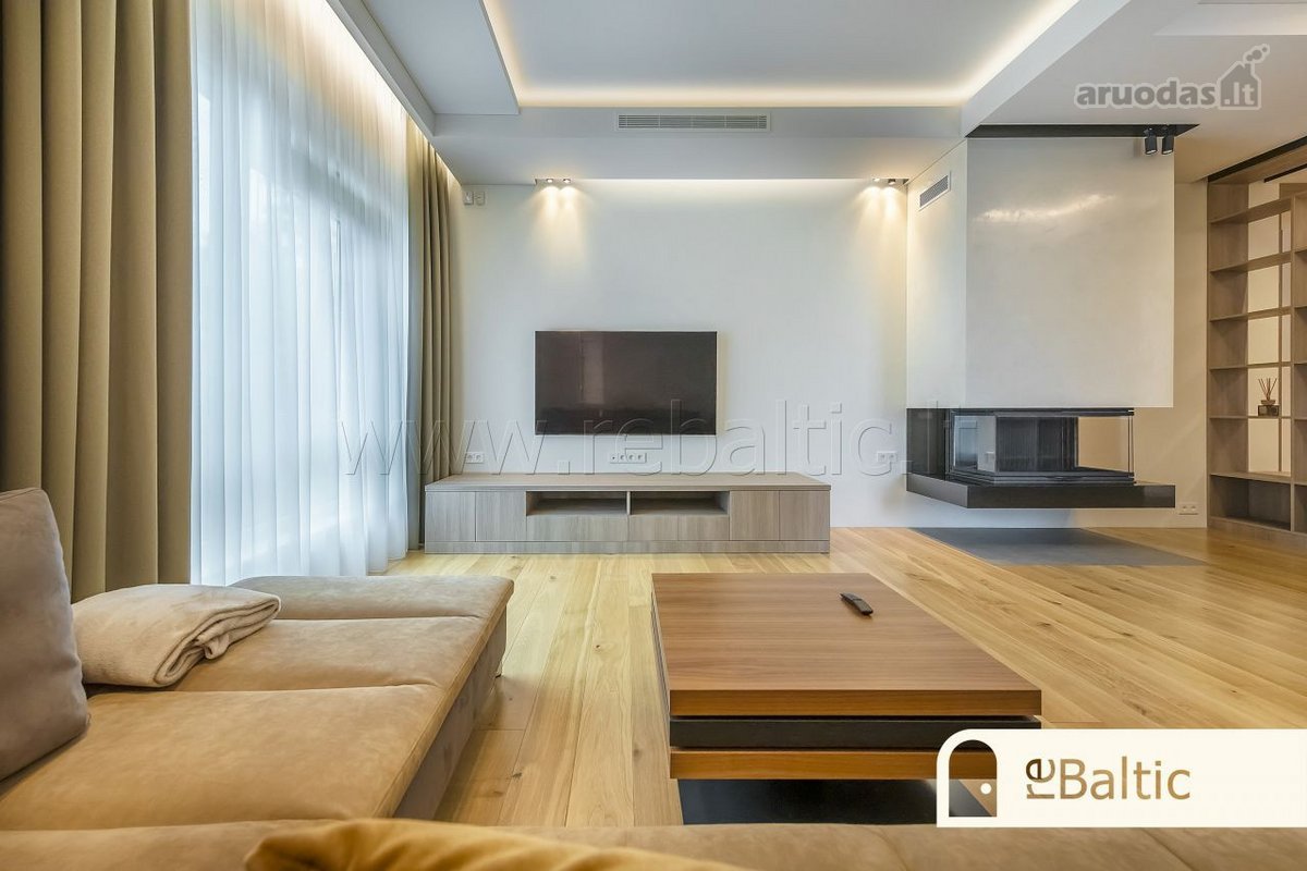 Parduodami išskirtiniai apartamentai viename