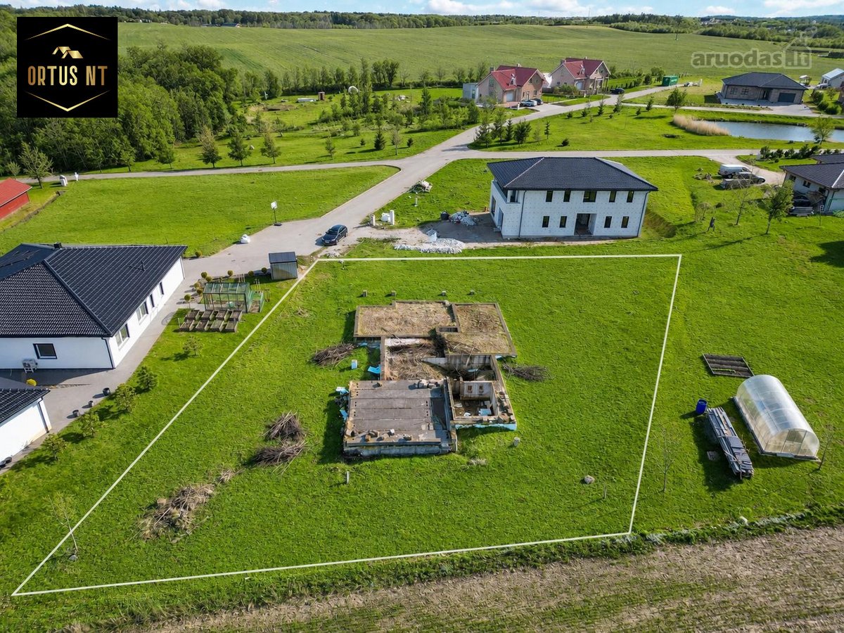 Parduodamas 16,87 A Sklypas Su Pamatais, Namo