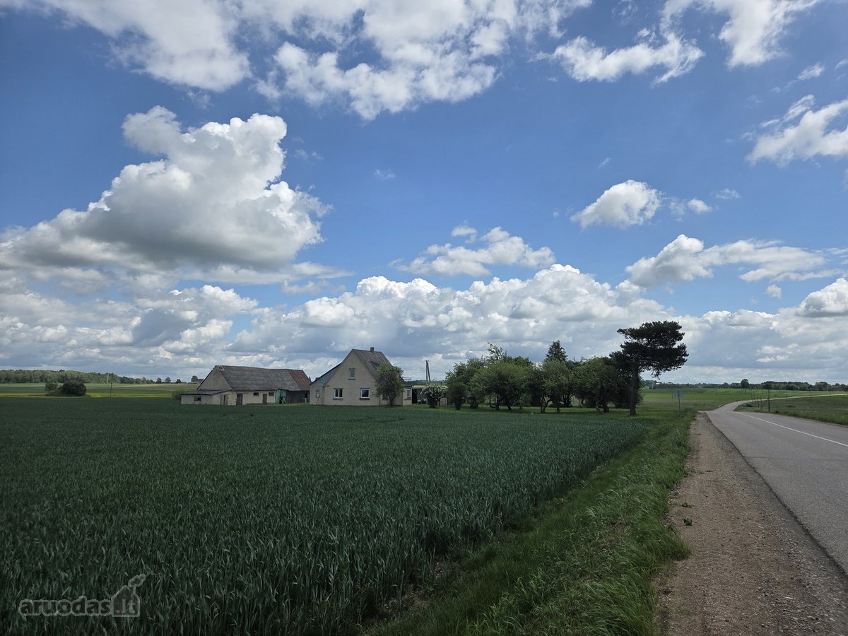 Puikioje vietoje parduodamas gyvenamasis