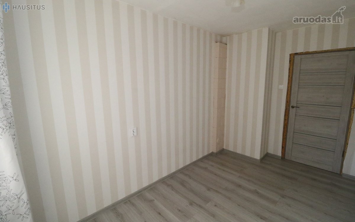 Parduodamas Trijų Kambarių Butas Šalia - nuotraukos Nr. 14