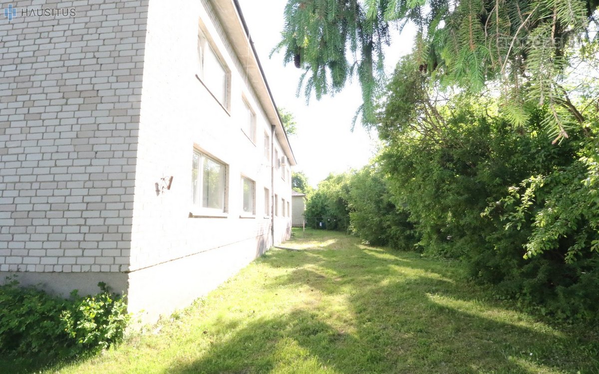 Parduodamas Trijų Kambarių Butas Šalia - nuotraukos Nr. 4