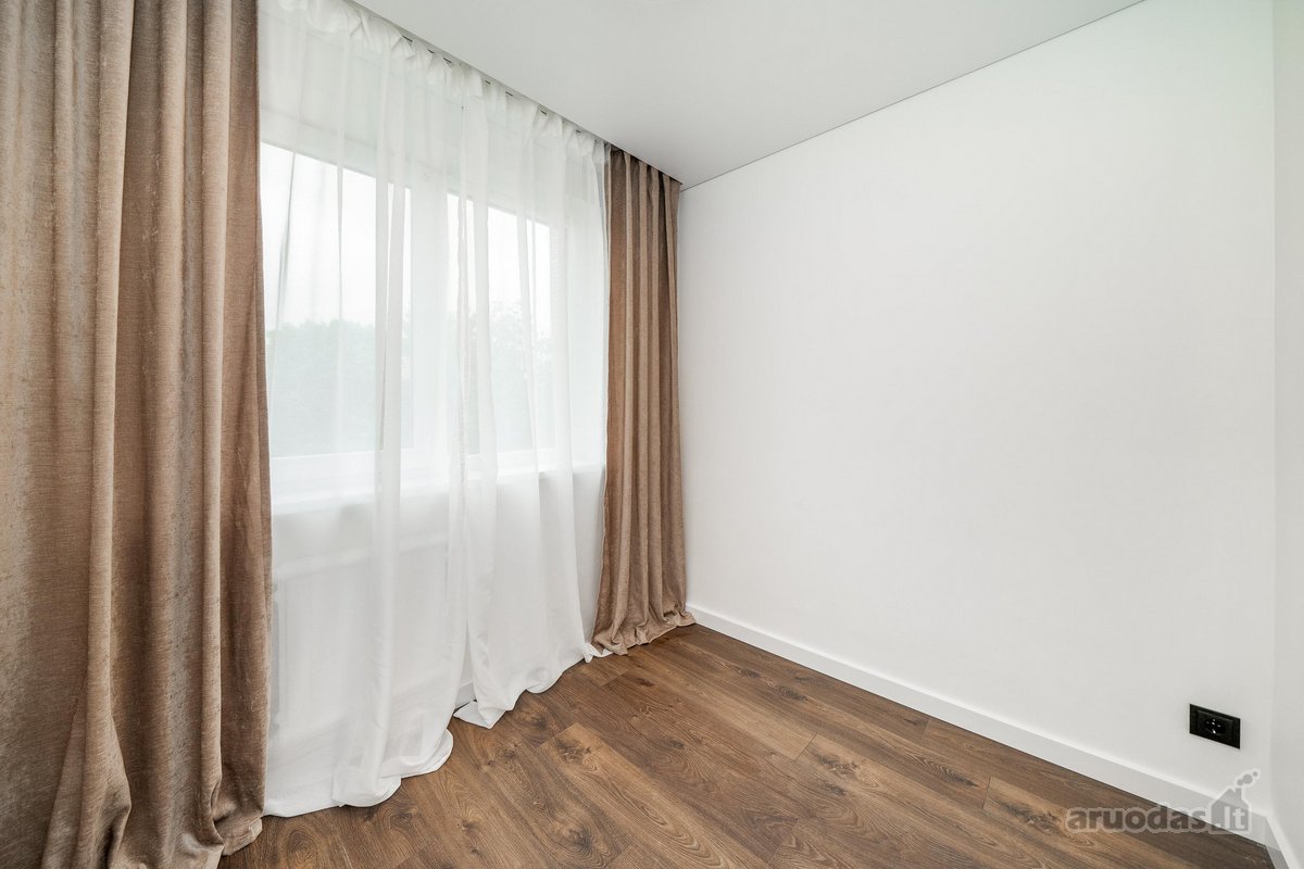 Žirmūnų centre – moderniai suremontuotas 3 - nuotraukos Nr. 15