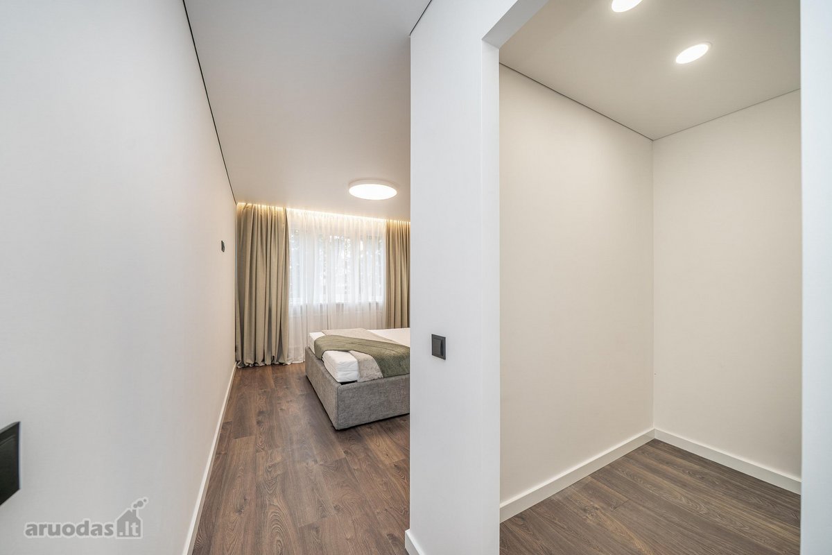 Žirmūnų centre – moderniai suremontuotas 3 - nuotraukos Nr. 10