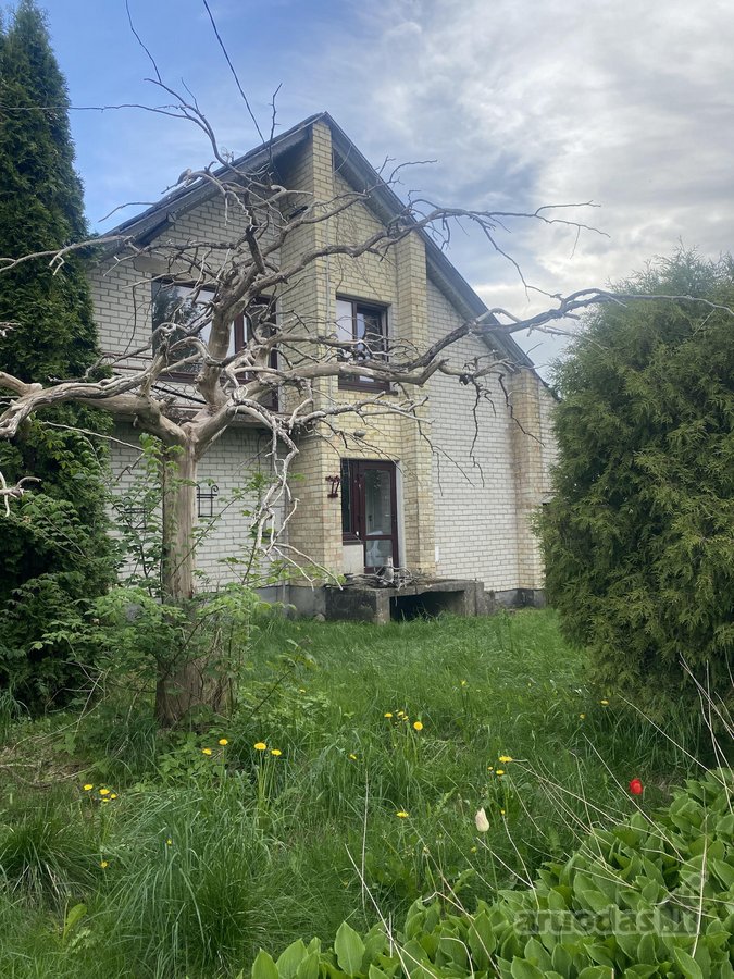Parduodama pusė namo Lenkimu miestelyje - nuotraukos Nr. 8