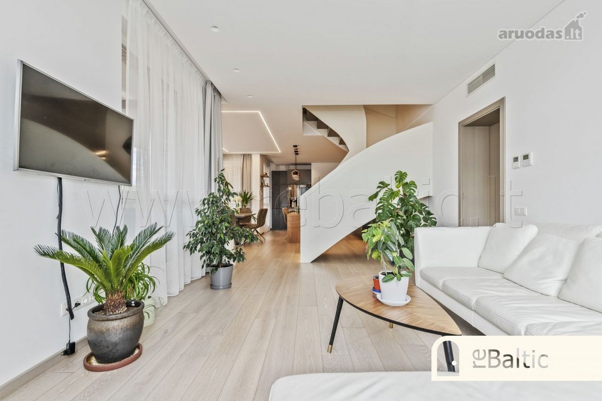 Prestižiniai 4 kambarių apartamentai - nuotraukos Nr. 9
