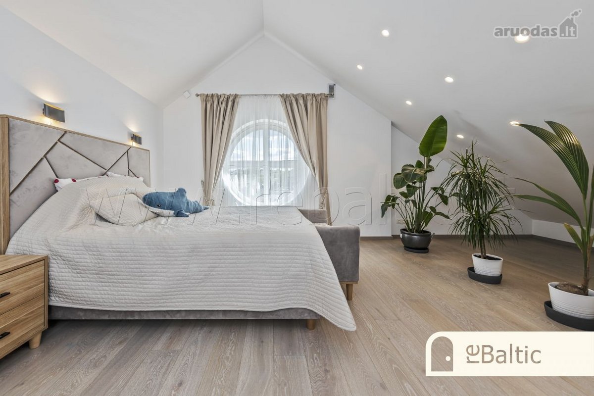Prestižiniai 4 kambarių apartamentai - nuotraukos Nr. 12