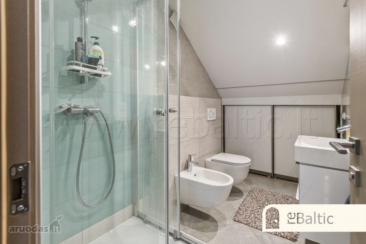 Prestižiniai 4 kambarių apartamentai - nuotraukos Nr. 21