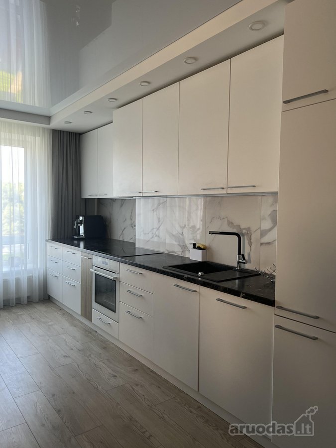 Parduodamas Kokybiškai Įrengtas 3 Kambarių - nuotraukos Nr. 6