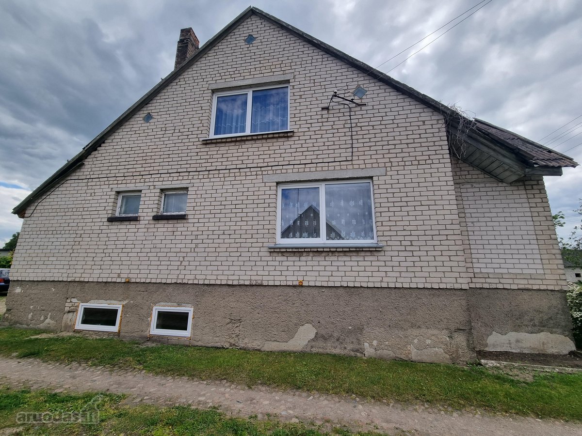 Gyvenamasis namas su ūkiniu pastatu ir garažu - nuotraukos Nr. 5