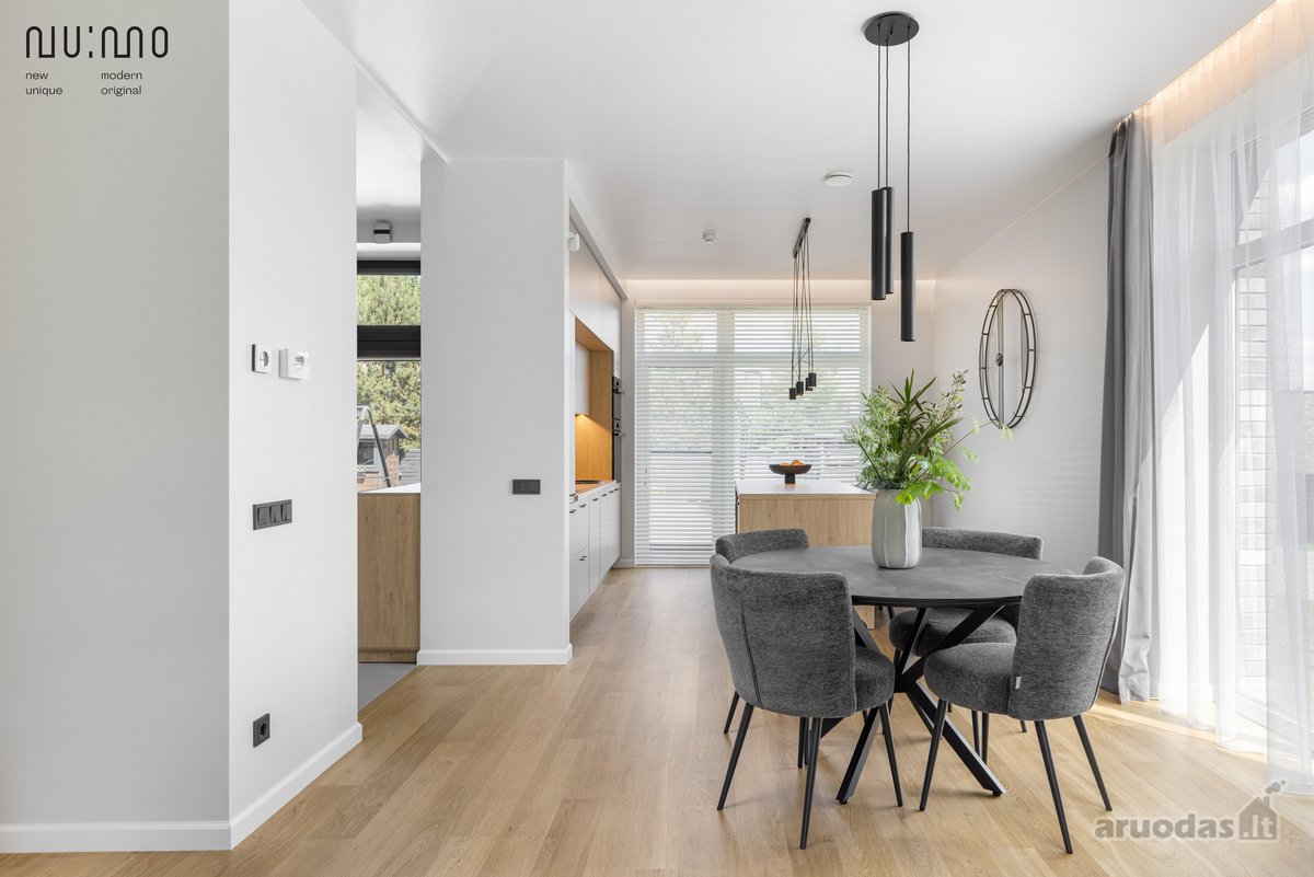 Nepriekaištingos Būklės 126 m2 Ploto Namas - nuotraukos Nr. 11