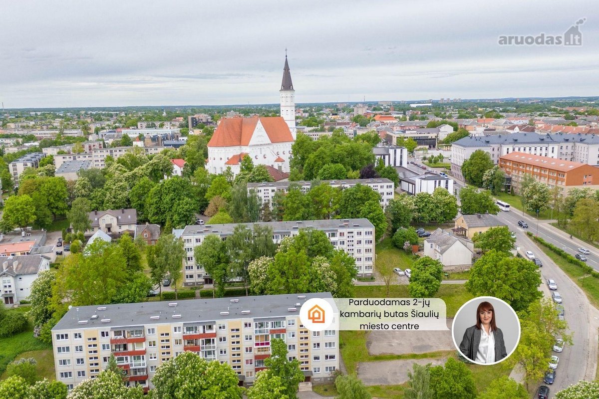 Parduodamas antrame aukšte esantis 2 kambarių