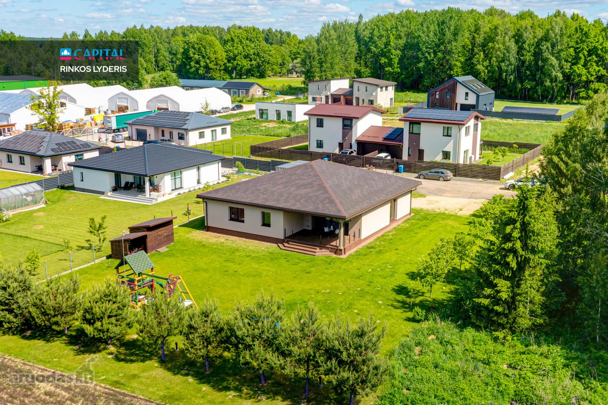 Parduodamas 4 Kambarių Namas Su 12 Arų Žemės - nuotraukos Nr. 30