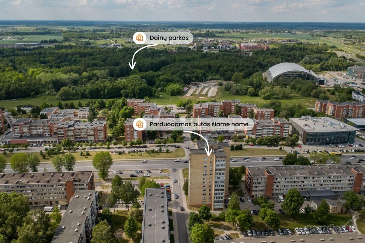 Parduodamas šviesus ir erdvus 3 kambarių