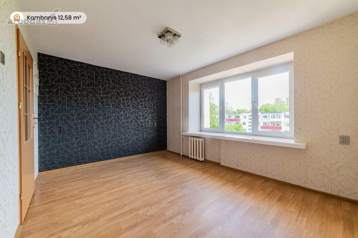 Parduodamas šviesus ir erdvus 3 kambarių - nuotraukos Nr. 6