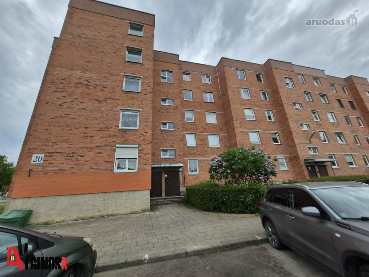 Klaipėdoje, Pietinės g. 20, arti Pc "Big"