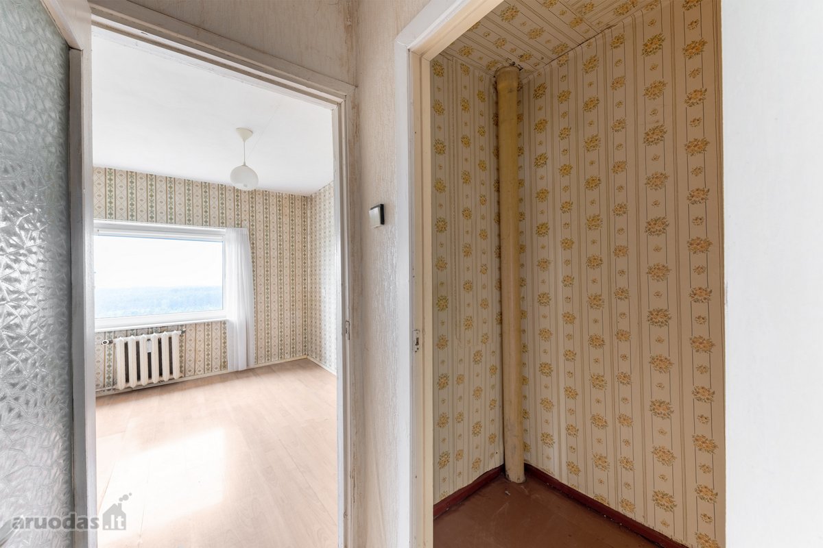 Parduodamas šviesus ir erdvus 3 kambarių - nuotraukos Nr. 11