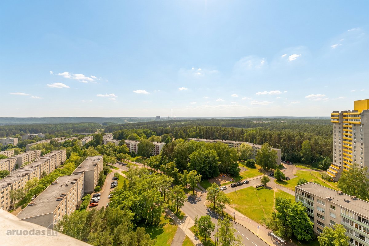 Parduodamas šviesus ir erdvus 3 kambarių - nuotraukos Nr. 33