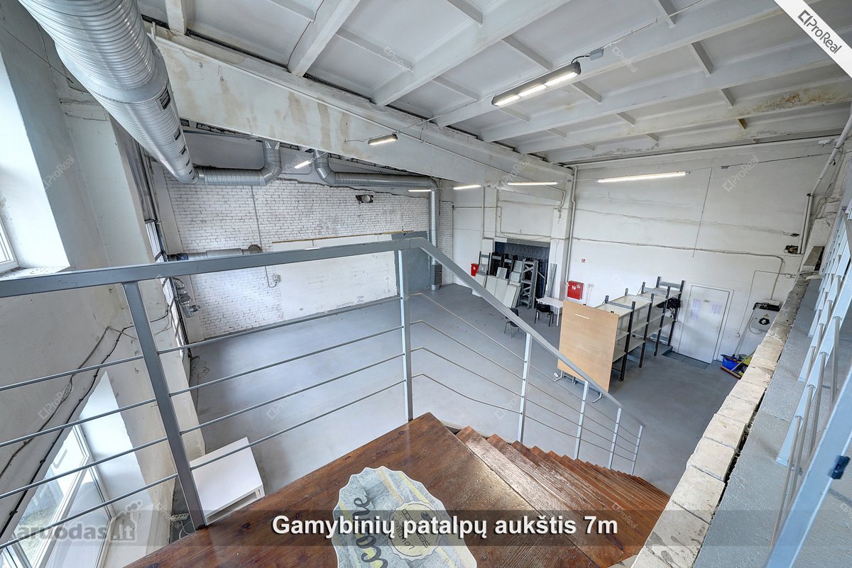 Nuomojamos erdvios ir šviesios 270 m² gamybos