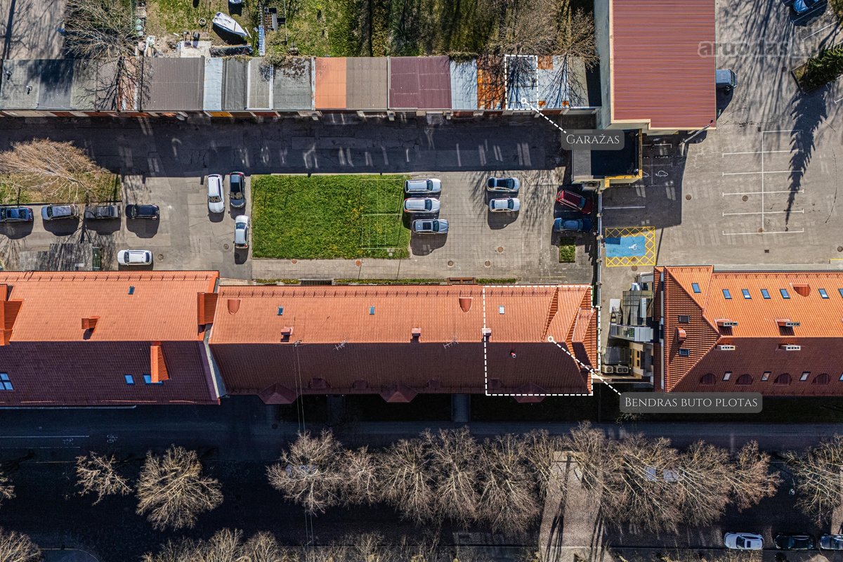 S.nėries g.6 ,ketvirtame aukšte, parduodamas