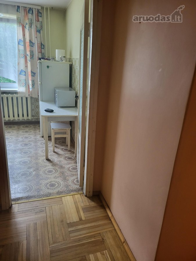 Parduodamas šiltas 2-jų kambarių butas 3-ame - nuotraukos Nr. 5