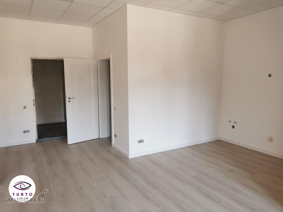 Parduodamos komercinės patalpos miesto centre - nuotraukos Nr. 2
