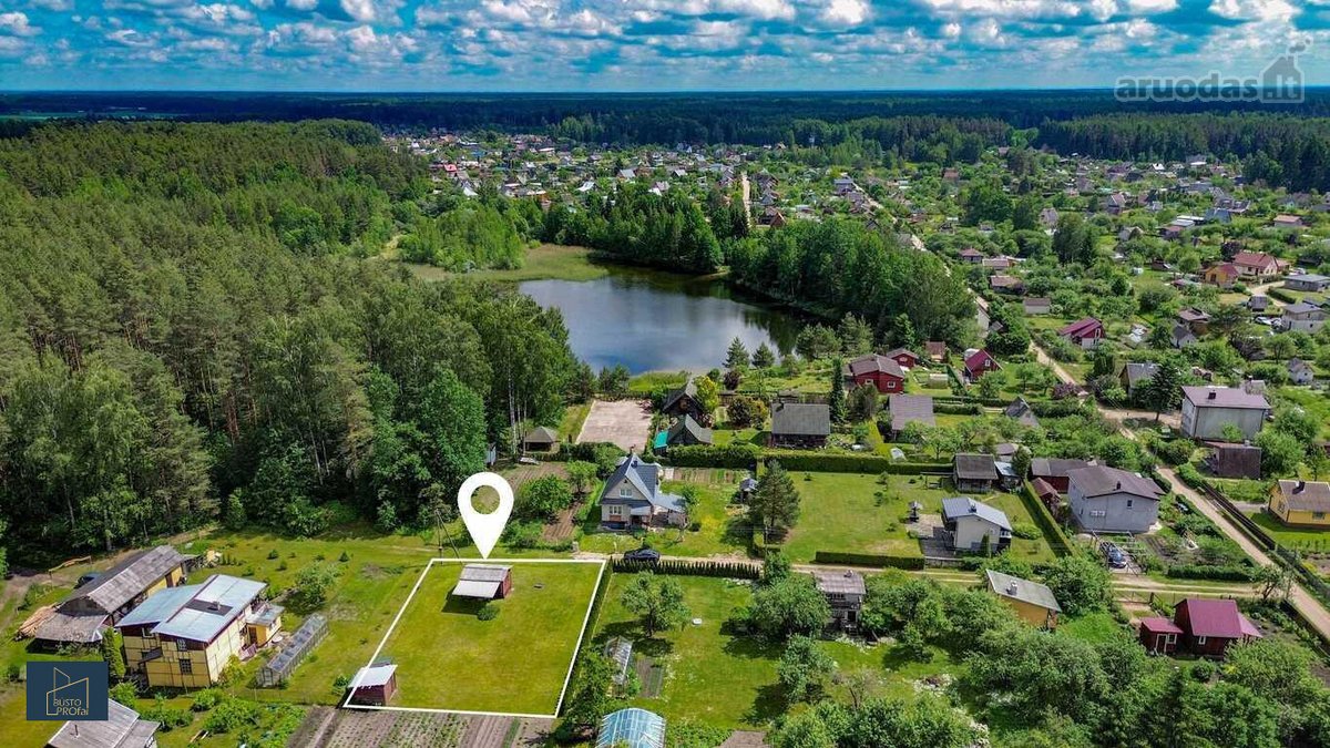 Parduodamas jaukus ir tvarkingai įrengtas