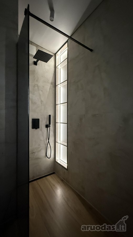 Parduodamas, pilnai renovuotas 3 kambarių - nuotraukos Nr. 12