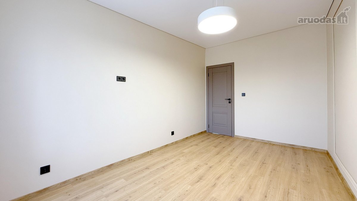 Parduodamas, pilnai renovuotas 3 kambarių - nuotraukos Nr. 14