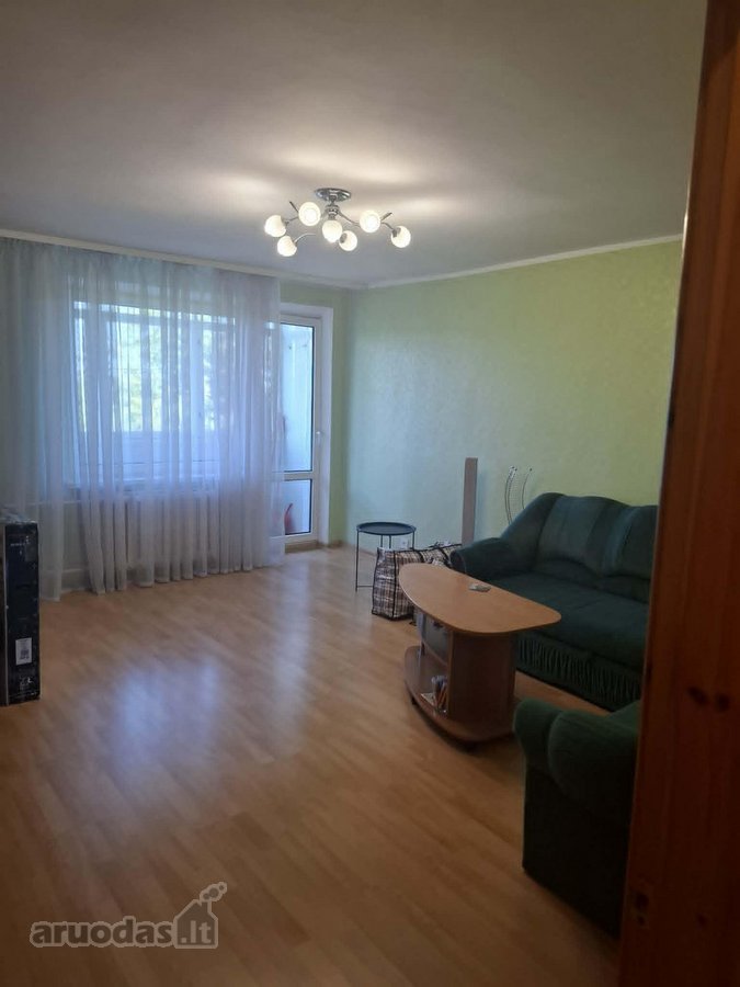Parduodamas tvarkingas 2 kambarių butas 5