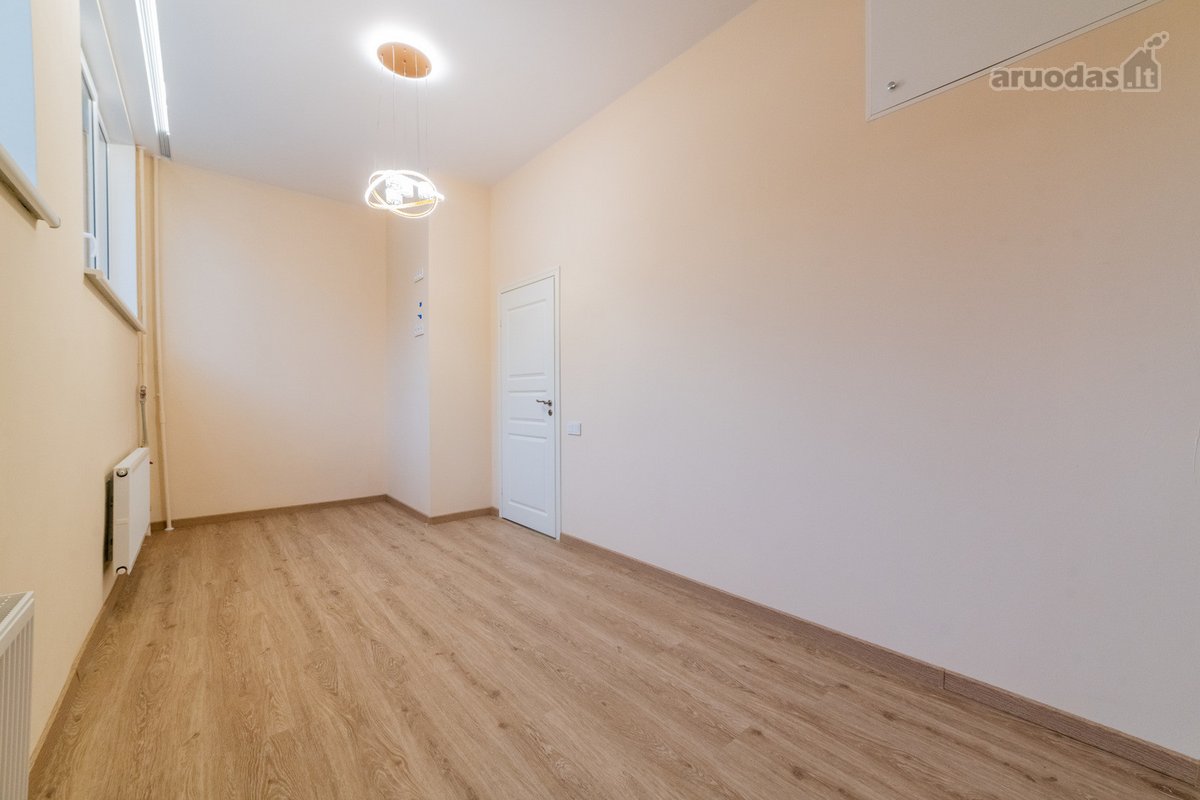 Parduodamas labai jaukus ir suremontuotas - nuotraukos Nr. 8