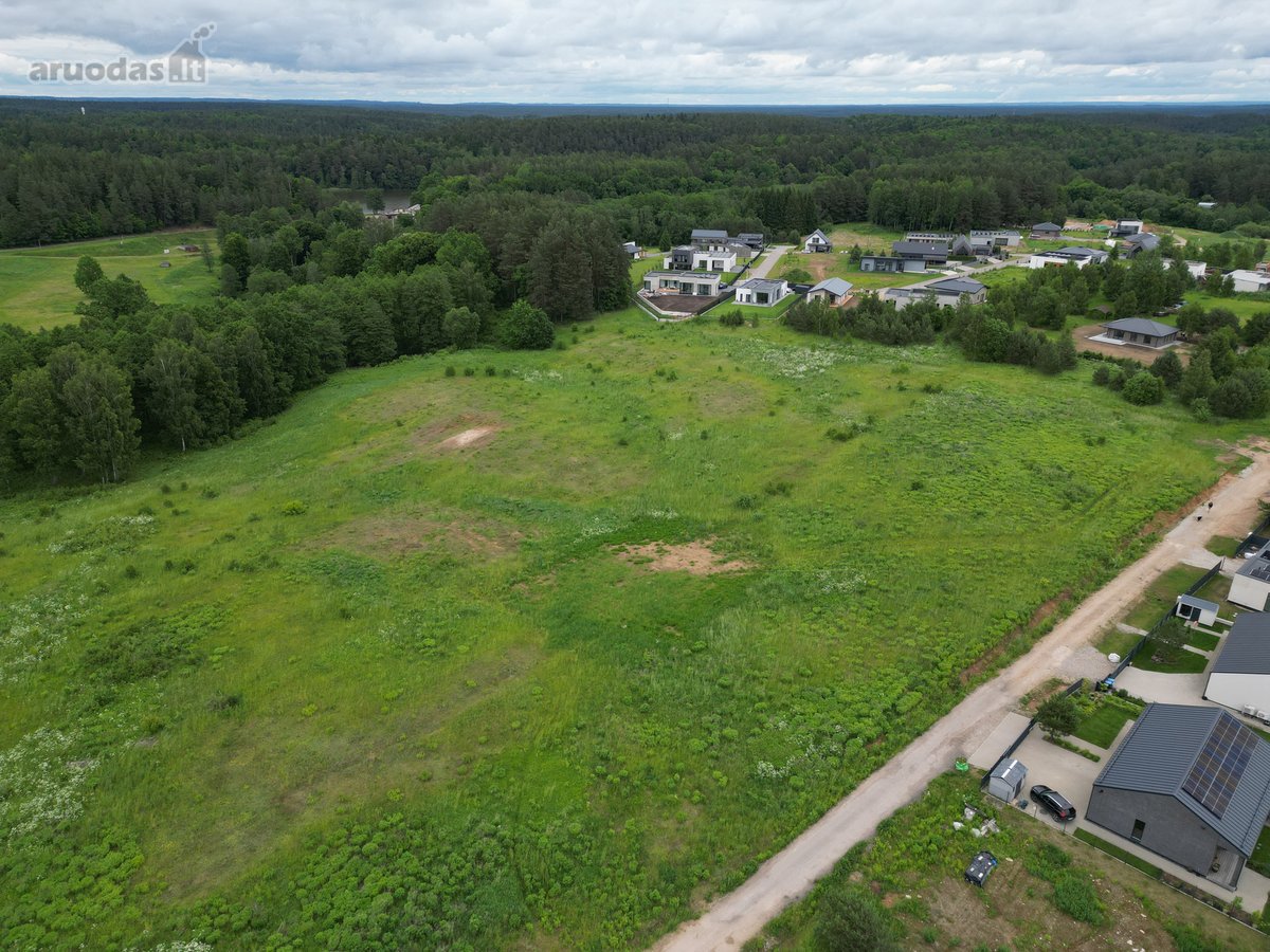 Vilniaus miesto ribose, vos 400 metrų iki - nuotraukos Nr. 9