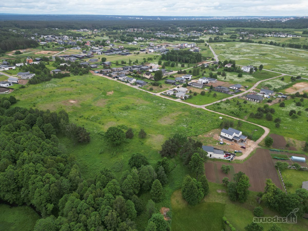 Vilniaus miesto ribose, vos 400 metrų iki - nuotraukos Nr. 21