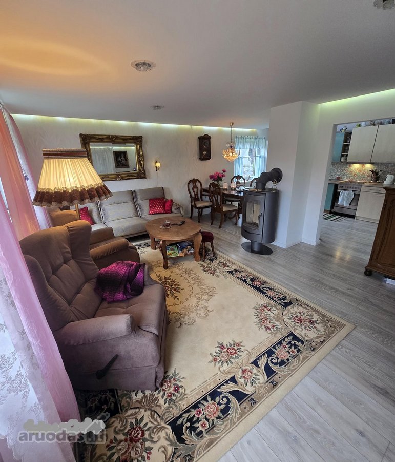 Namas, įrengtas gyvenamas plotas 145m², - nuotraukos Nr. 6