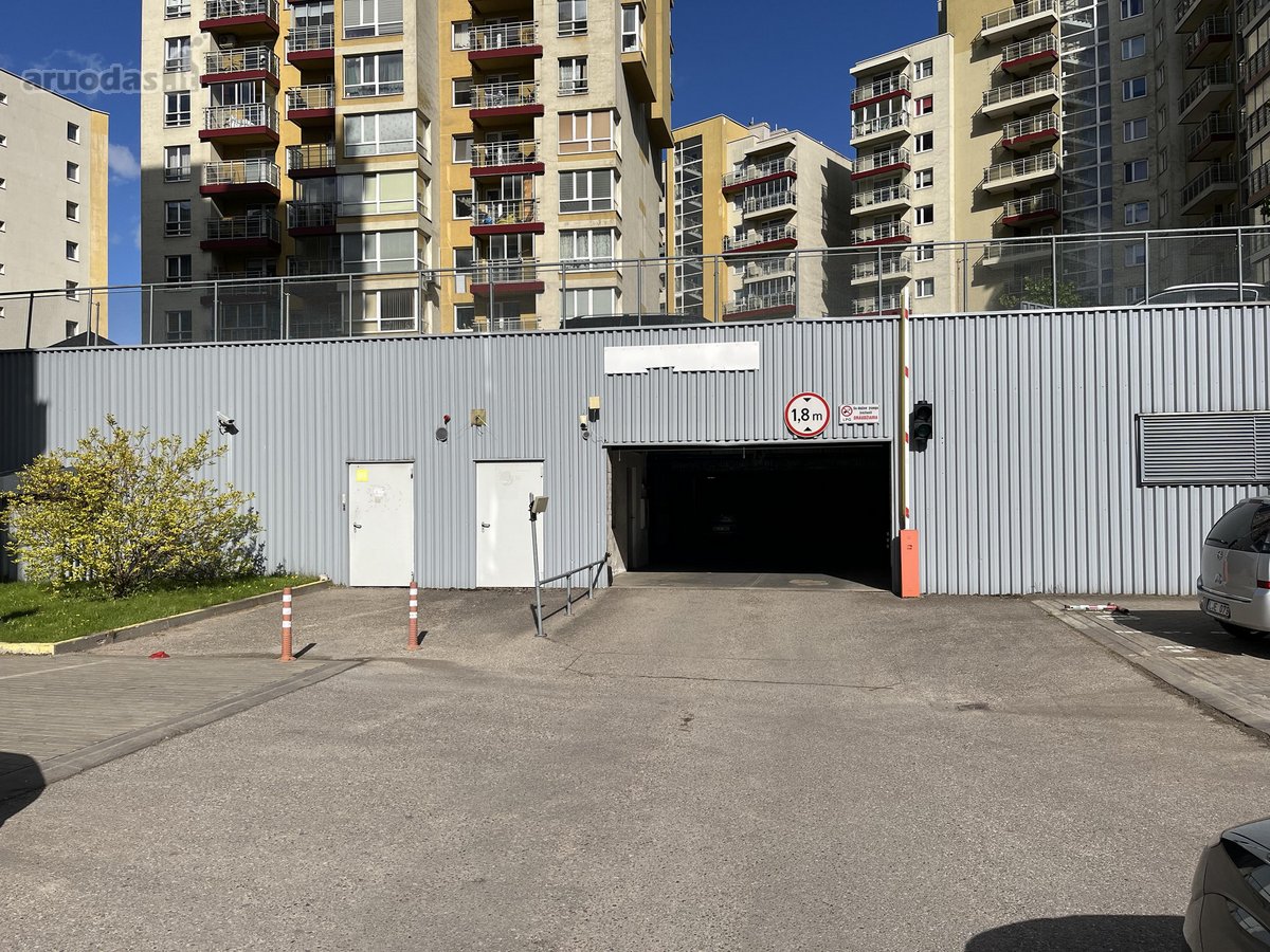 Nuomojamos 3 Automobilių Stovėjimo Vietos - nuotraukos Nr. 5