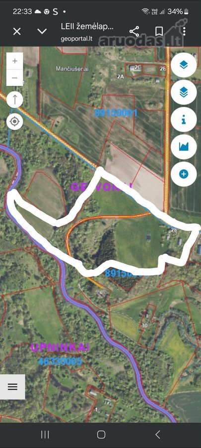 Parduodama sodyba su 8,75 ha. žemės sklypu,