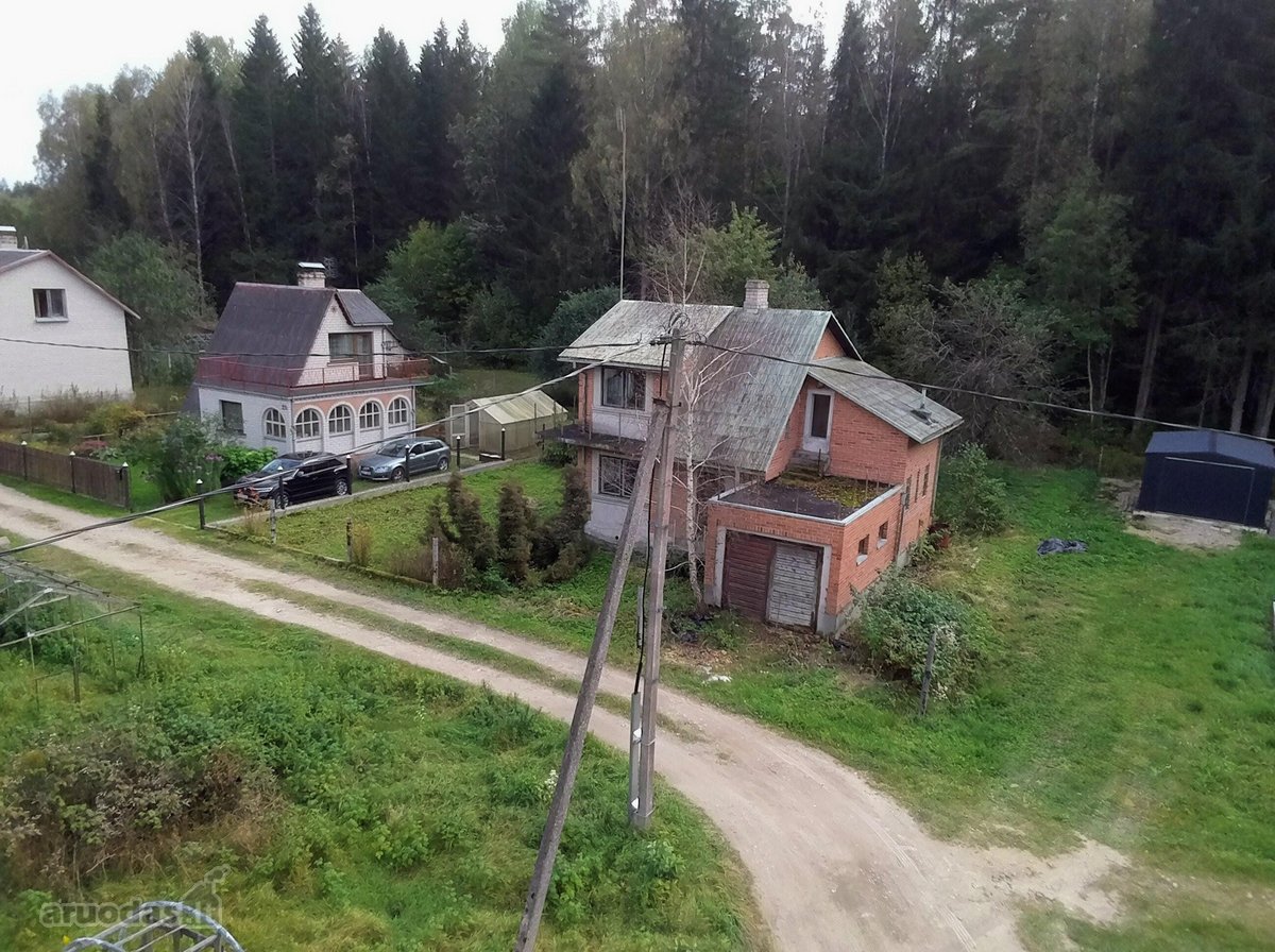 Parduodamas 6.37 arų sklypas su 117.45 m2