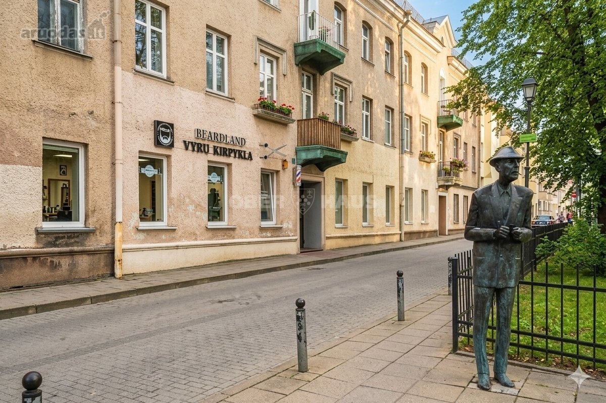 -Parduodamas prestižinis išskirtinis 3