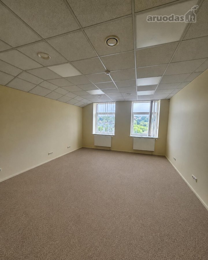 Parduodamos Tvarkingos 300 m2 Biuro Patalpos - nuotraukos Nr. 4