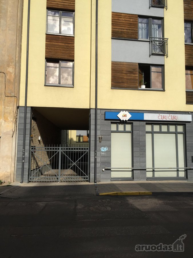 Vilniuje, Šv. Stepono GT. 29, parduodama