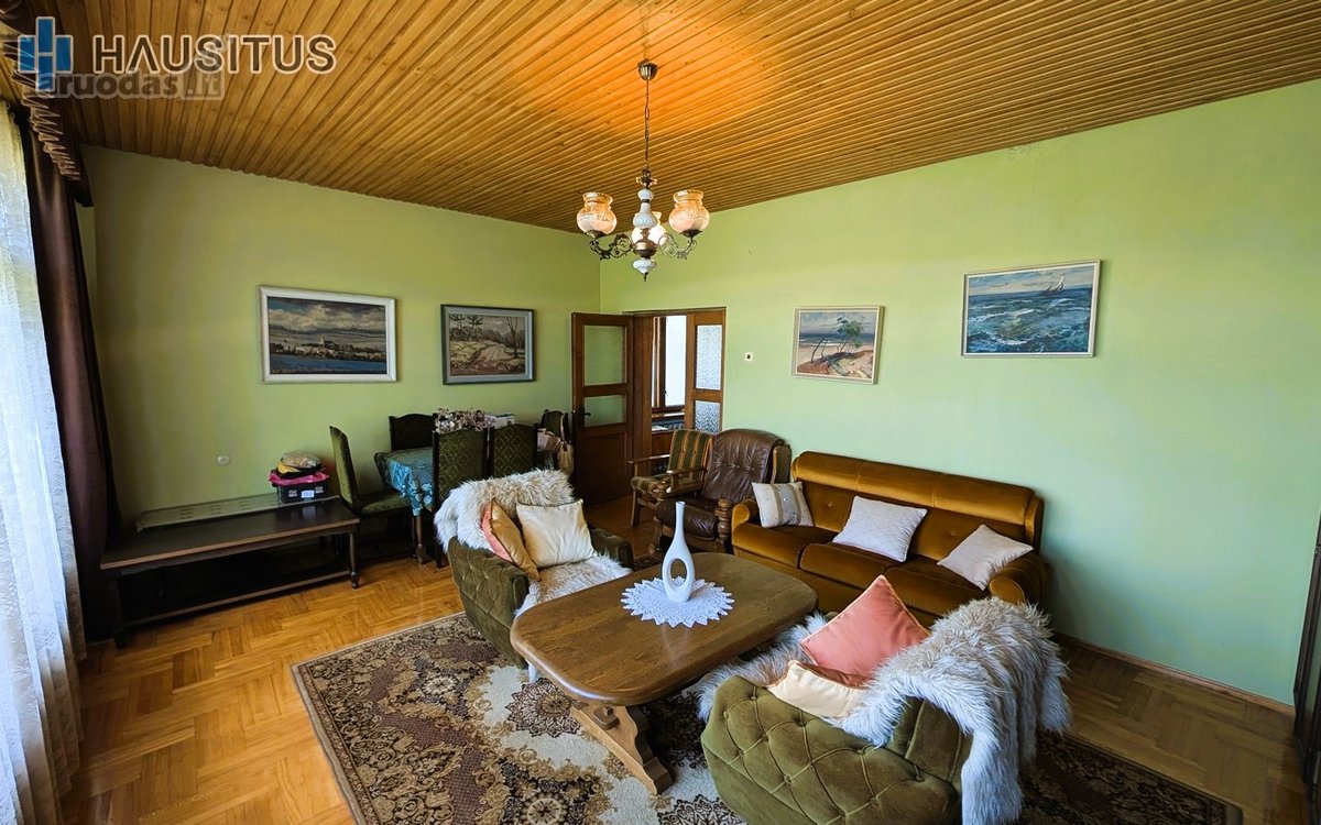 Parduodamas 297 Kv.m. Namas Su Dideliu Sklypu - nuotraukos Nr. 7