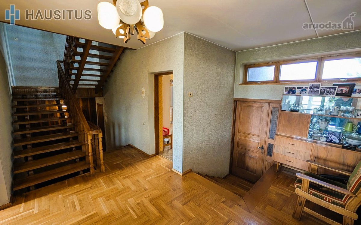 Parduodamas 297 Kv.m. Namas Su Dideliu Sklypu - nuotraukos Nr. 20