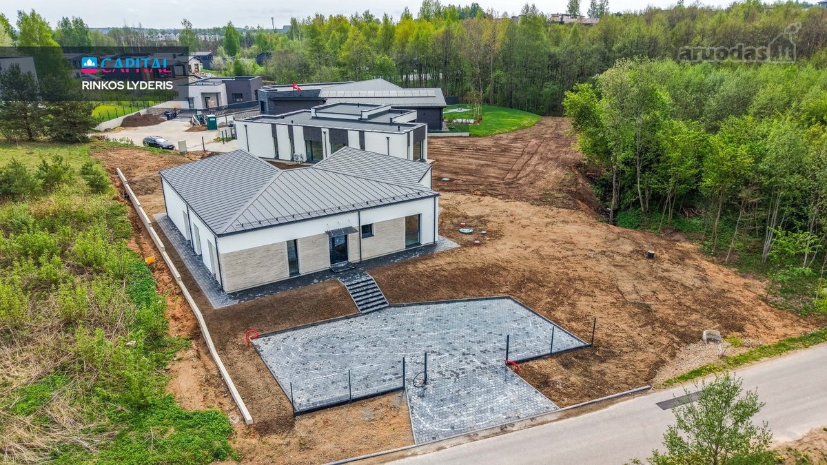 Vilniaus mieste parduodamas erdvus, modernaus - nuotraukos Nr. 22