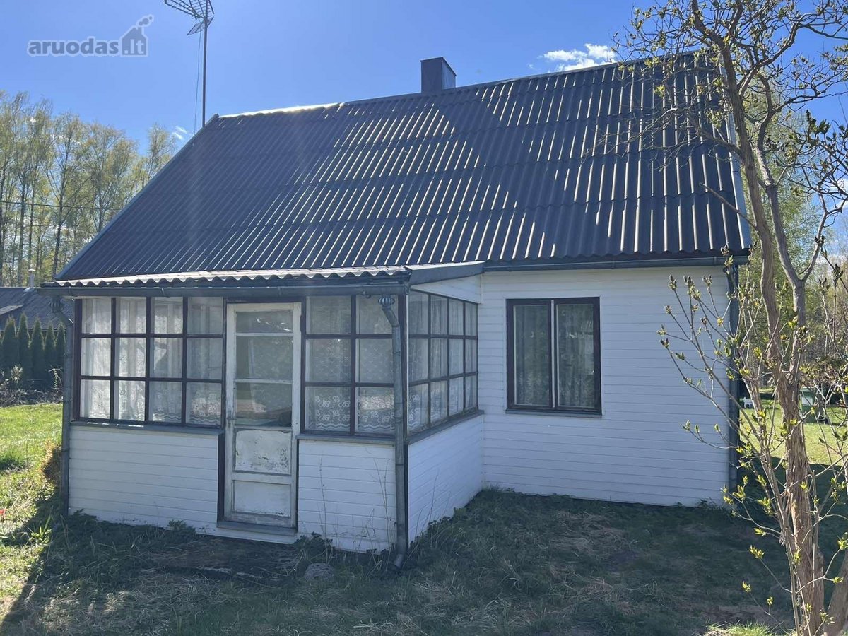 Parduodama sodyba su 23 arų sklypu šalia - nuotraukos Nr. 2