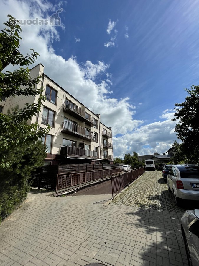 Laisvas nuo birželio 26 d.