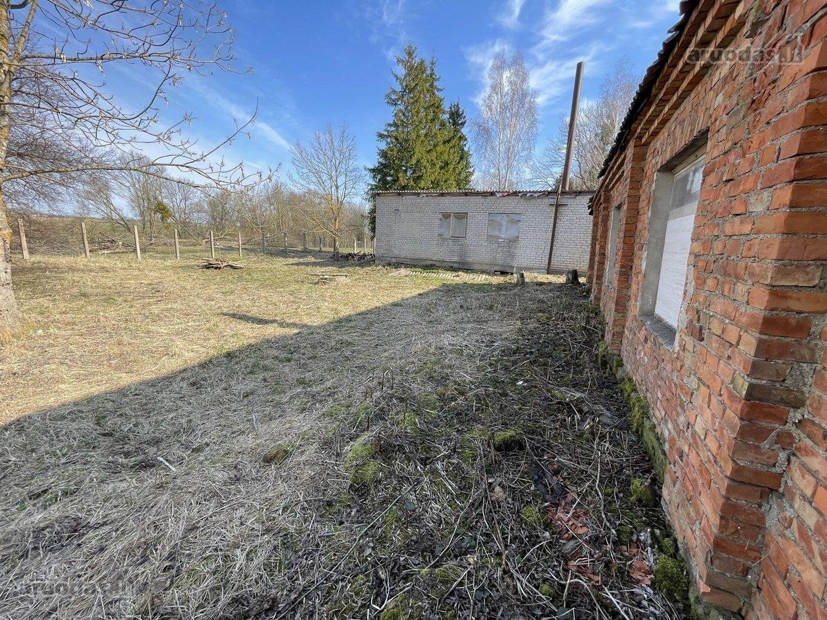 Pramoninės paskirties sklypas 22,5 a su pastatais. - nuotraukos Nr. 4