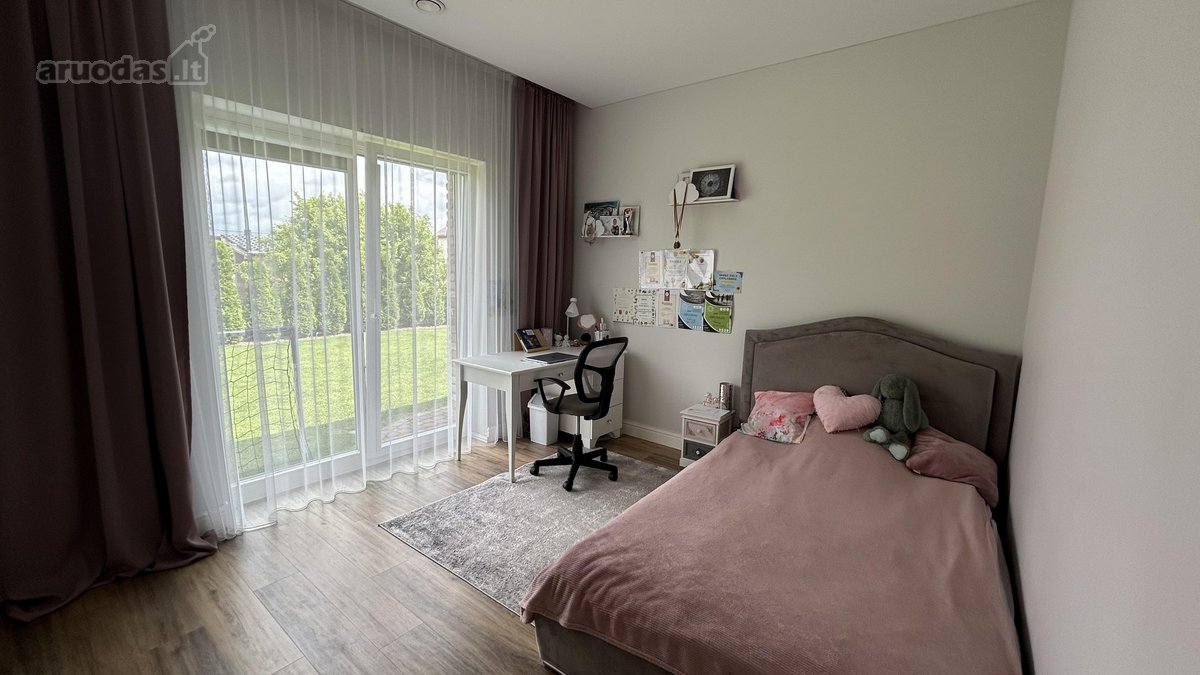 Parduodamas Išskirtinis A+ Klasės Namas - nuotraukos Nr. 14