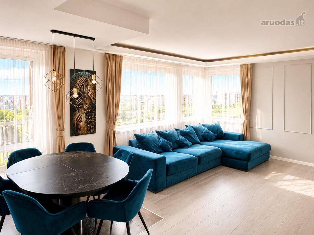 Erdvus 3 k. butas (81,5 m²) po kapitalinio