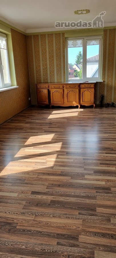 Parduodama įrengta namo dalis antrame aukšte. - nuotraukos Nr. 16