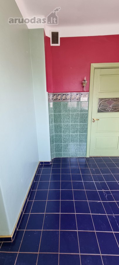 Parduodama įrengta namo dalis antrame aukšte. - nuotraukos Nr. 30